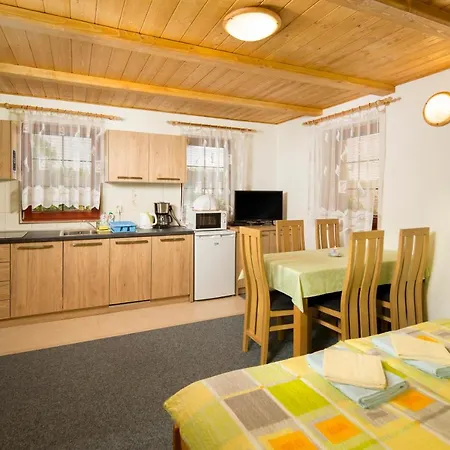Ada Aparthotel 3*